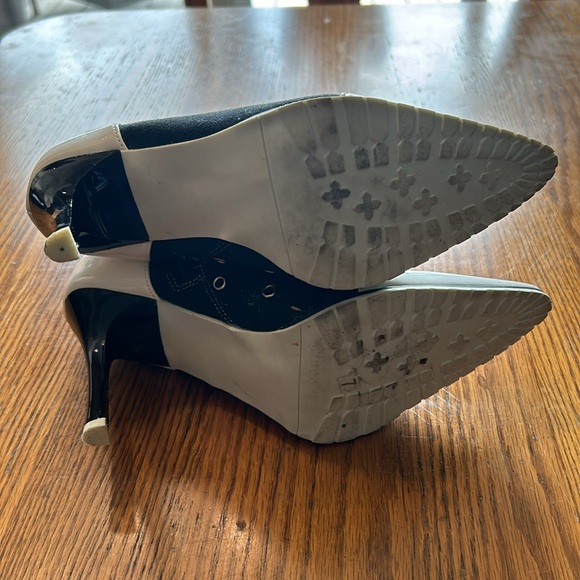 EUC Funtasma canvas boots. 7.5 - Picture 5 of 9